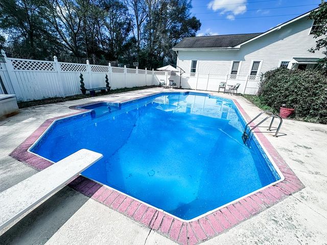 185 N Morris St, Slocomb, AL 36375