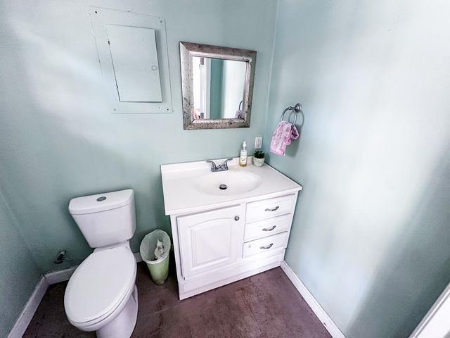 185 N Morris St, Slocomb, AL 36375