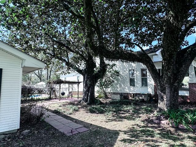 185 N Morris St, Slocomb, AL 36375