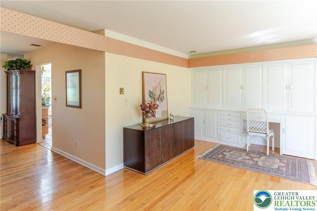 3523 Lindberg Avenue, South Whitehall Twp, PA 18103