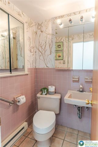 3523 Lindberg Avenue, South Whitehall Twp, PA 18103