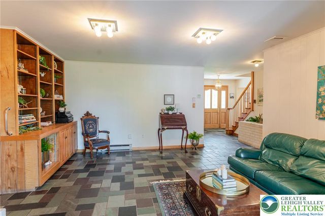 3523 Lindberg Avenue, South Whitehall Twp, PA 18103