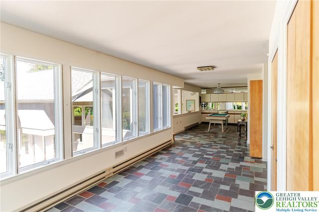 3523 Lindberg Avenue, South Whitehall Twp, PA 18103