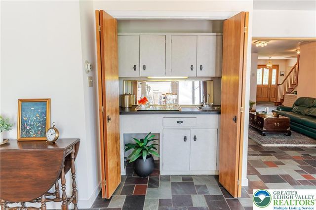 3523 Lindberg Avenue, South Whitehall Twp, PA 18103