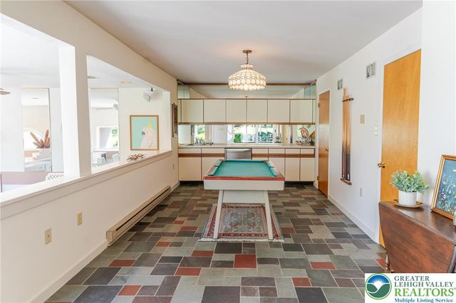3523 Lindberg Avenue, South Whitehall Twp, PA 18103