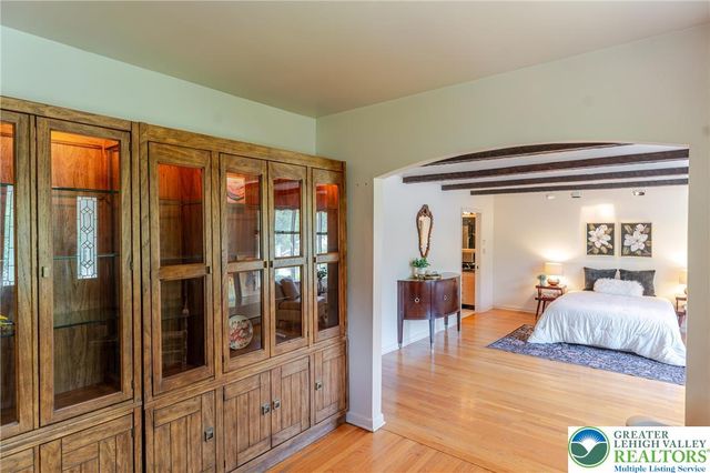 3523 Lindberg Avenue, South Whitehall Twp, PA 18103