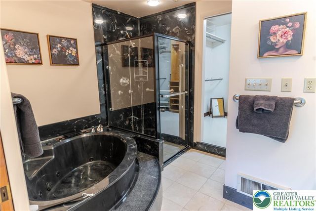 3523 Lindberg Avenue, South Whitehall Twp, PA 18103