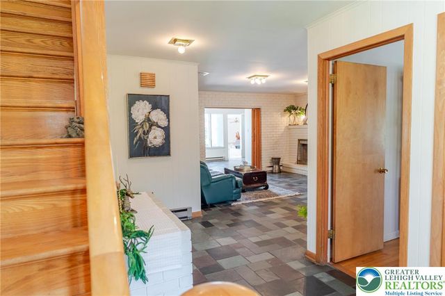 3523 Lindberg Avenue, South Whitehall Twp, PA 18103