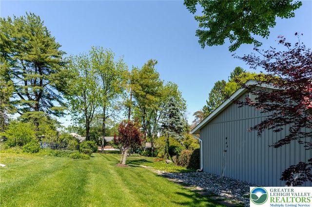 3523 Lindberg Avenue, South Whitehall Twp, PA 18103