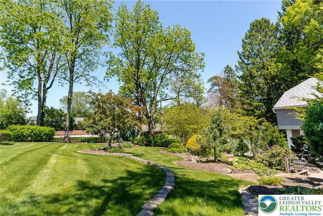 3523 Lindberg Avenue, South Whitehall Twp, PA 18103