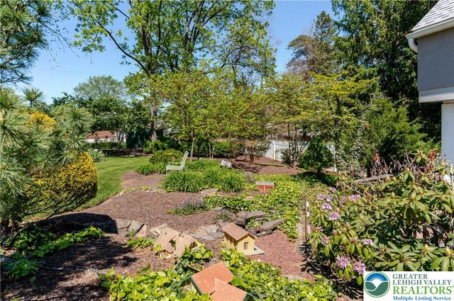 3523 Lindberg Avenue, South Whitehall Twp, PA 18103