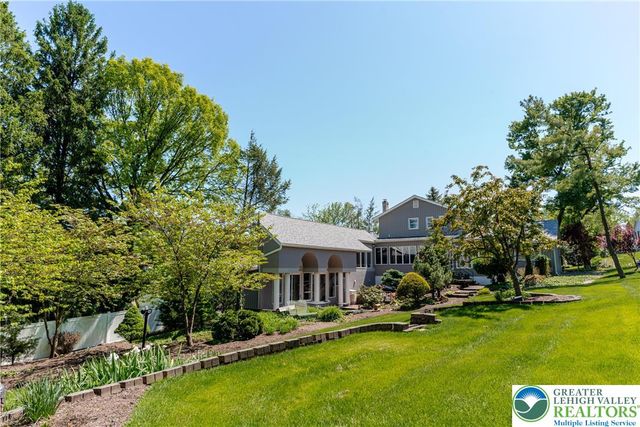 3523 Lindberg Avenue, South Whitehall Twp, PA 18103