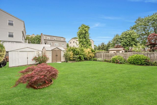 39 Alto Avenue, Port Chester, NY 10573