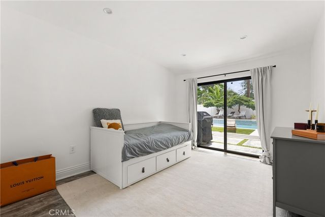 4755 Degovia Avenue, Woodland Hills, CA 91364