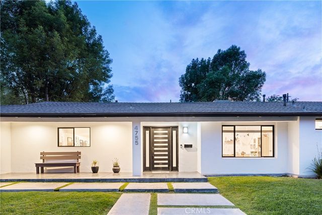 4755 Degovia Avenue, Woodland Hills, CA 91364