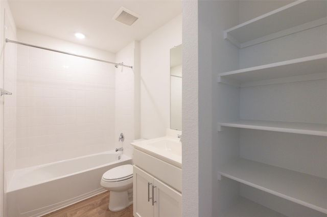 224 Las Lomas DR, San Marcos, TX 78666