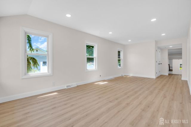141 Brunswick Avenue, Spotswood, NJ 08884