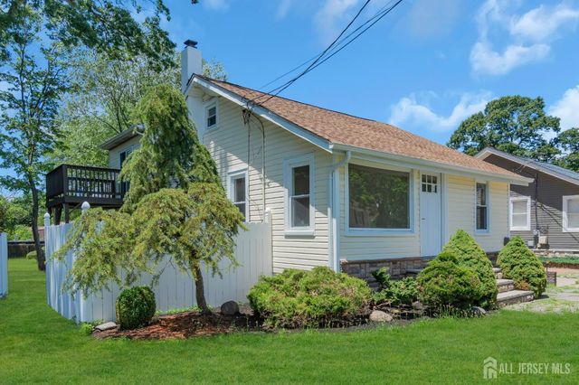 141 Brunswick Avenue, Spotswood, NJ 08884