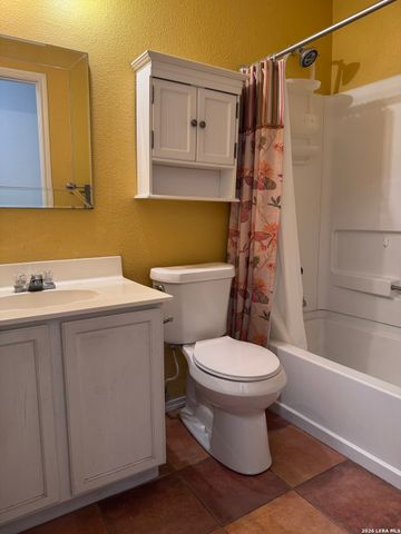 16210 Walnut Creek, San Antonio, TX 78247