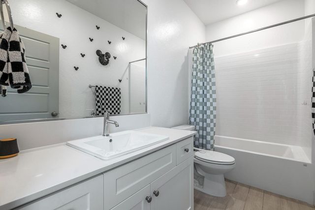 246 Huntington Avenue S, Madera, CA 93636