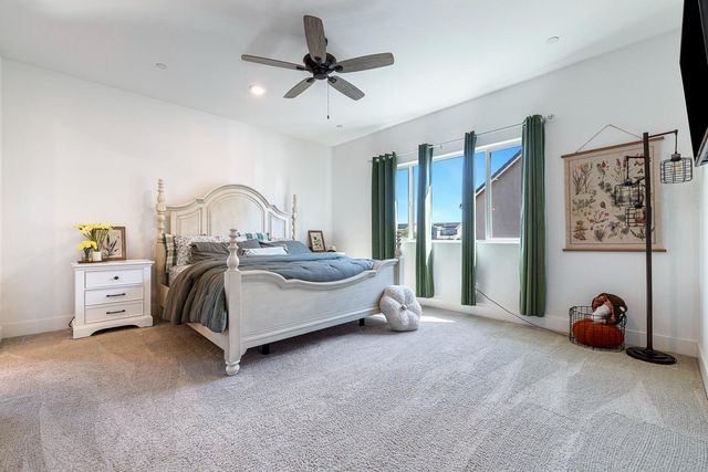 246 Huntington Avenue S, Madera, CA 93636