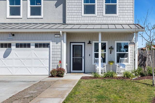 246 Huntington Avenue S, Madera, CA 93636