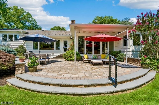 200 Crestwood Dr, South Orange Village Twp., NJ 07079
