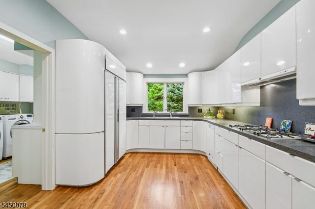 200 Crestwood Dr, South Orange Village Twp., NJ 07079