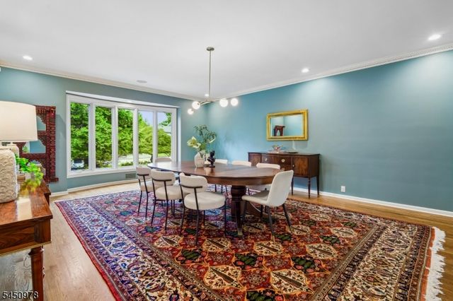 200 Crestwood Dr, South Orange Village Twp., NJ 07079
