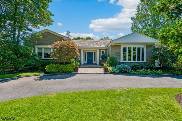 200 Crestwood Dr, South Orange Village Twp., NJ 07079