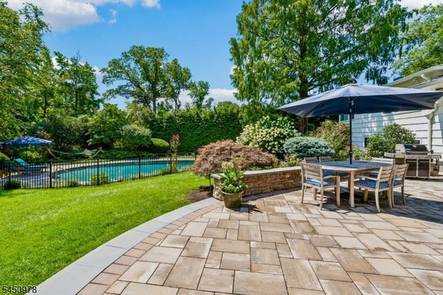 200 Crestwood Dr, South Orange Village Twp., NJ 07079