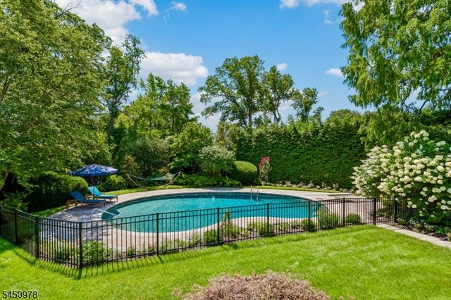 200 Crestwood Dr, South Orange Village Twp., NJ 07079