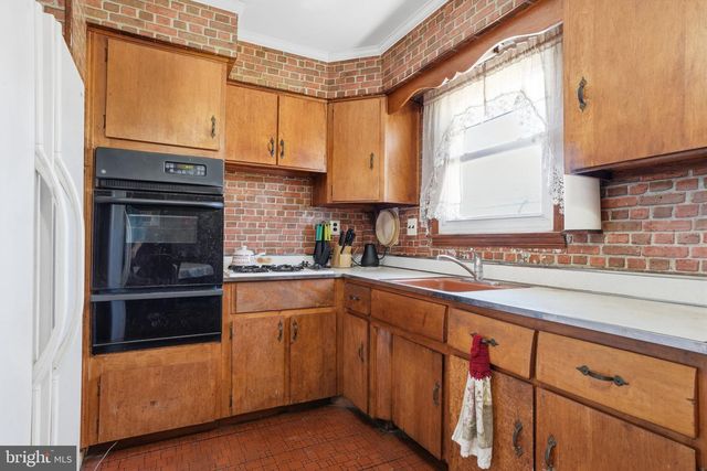 1809 NEW HOPE ST, Norristown, PA 19401