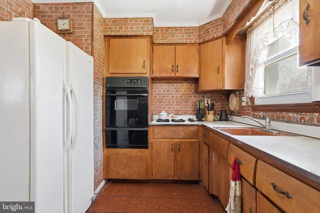 1809 NEW HOPE ST, Norristown, PA 19401