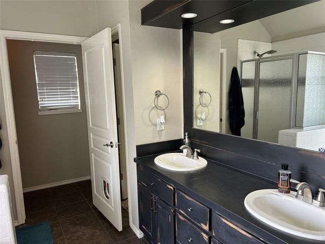 16109 Sonoma Lake Boulevard, Edmond, OK 73013