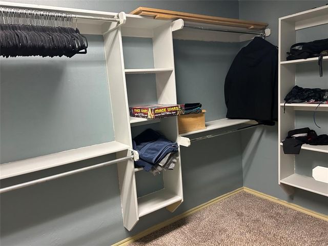 16109 Sonoma Lake Boulevard, Edmond, OK 73013