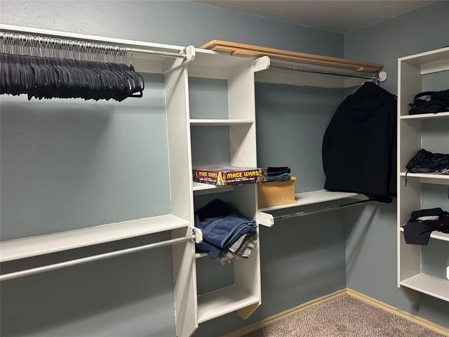 16109 Sonoma Lake Boulevard, Edmond, OK 73013