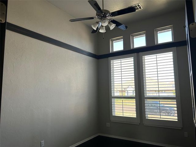 16109 Sonoma Lake Boulevard, Edmond, OK 73013