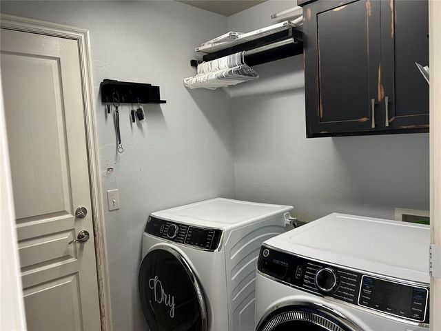 16109 Sonoma Lake Boulevard, Edmond, OK 73013