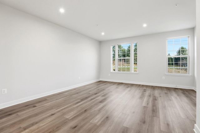 9417 TALL OAKS CT, Montgomery Village, MD 20886