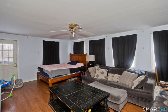 4 Sky Street, Enfield, CT 06082