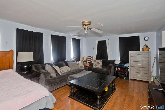 4 Sky Street, Enfield, CT 06082