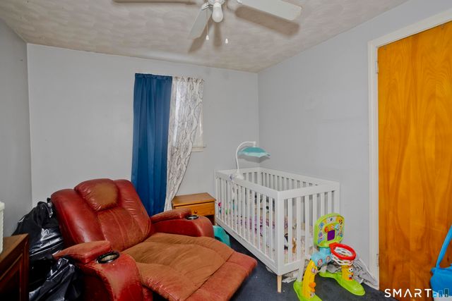 4 Sky Street, Enfield, CT 06082