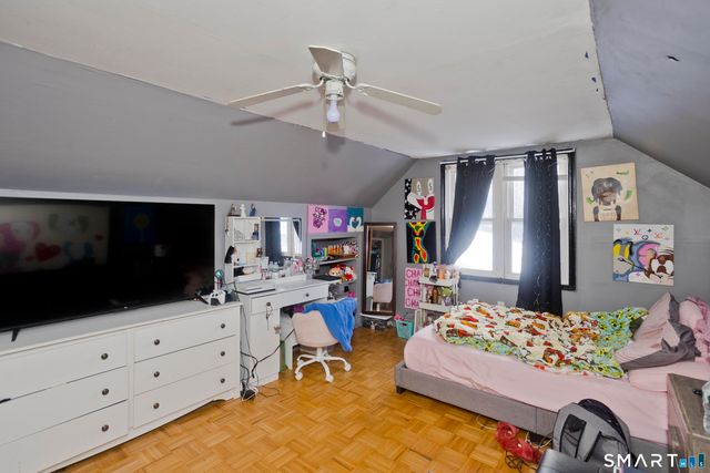 4 Sky Street, Enfield, CT 06082