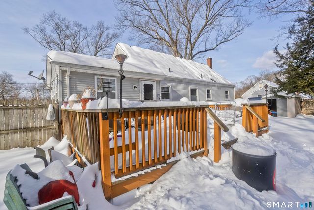 4 Sky Street, Enfield, CT 06082