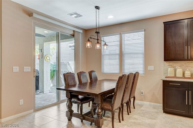 8057 Eve Rock Street, Las Vegas, NV 89166