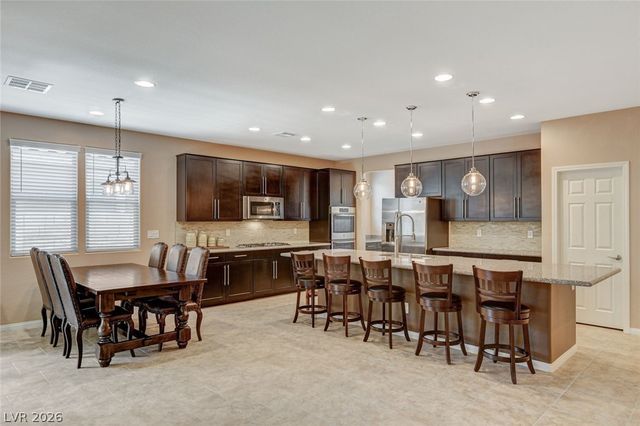 8057 Eve Rock Street, Las Vegas, NV 89166