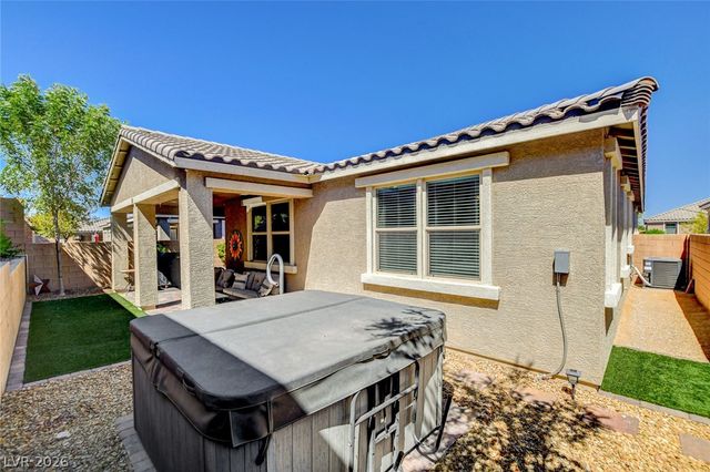 8057 Eve Rock Street, Las Vegas, NV 89166
