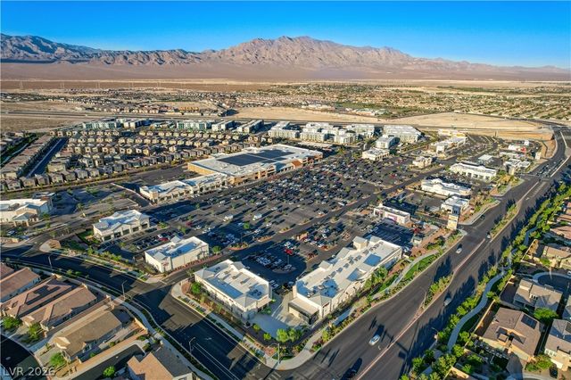 8057 Eve Rock Street, Las Vegas, NV 89166