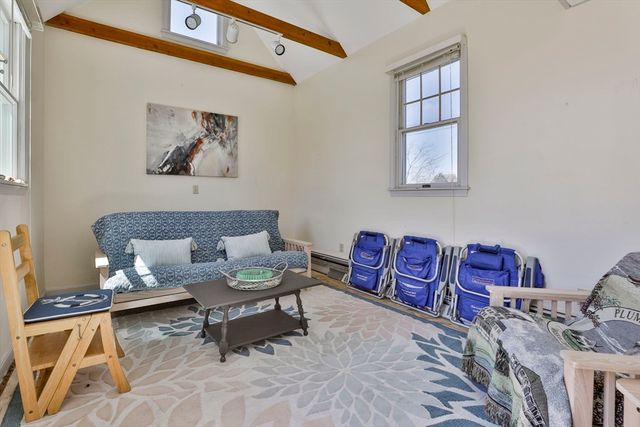 5 64th St, Newburyport, MA 01950